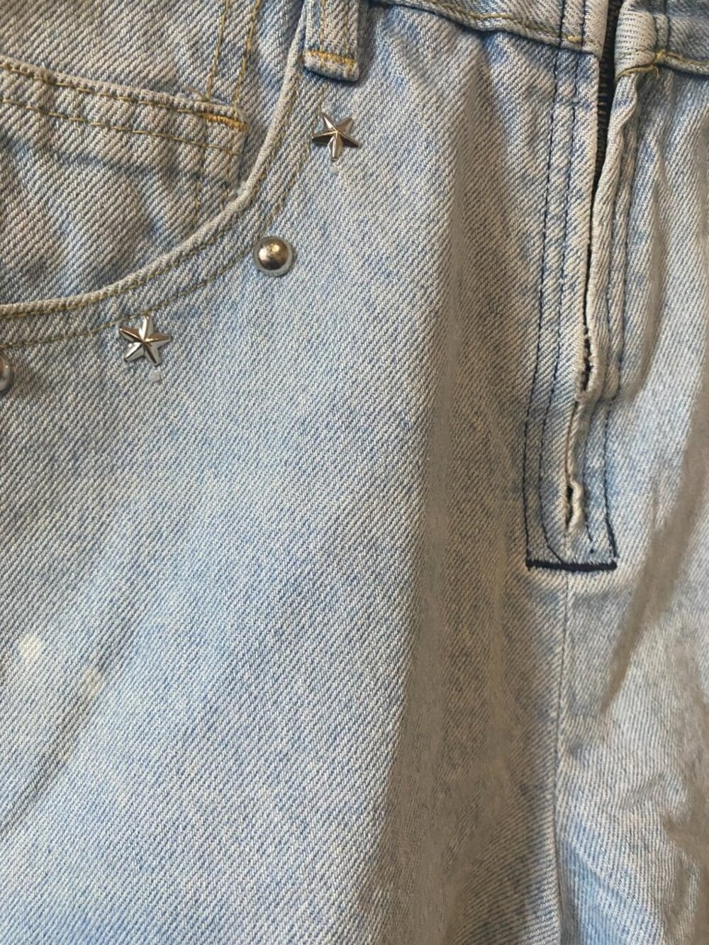 1980's/90's Vintage D'mode Classix Studded Frayed Denim Romper Light Wash 5 - Picture 9 of 16